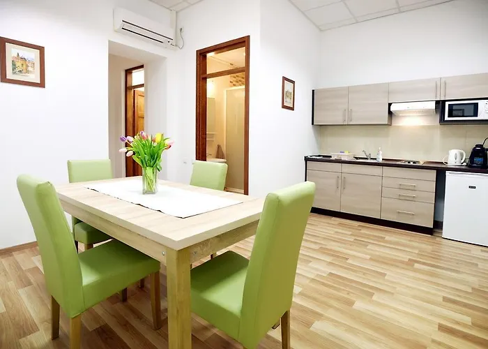 아파트 Corner 에게르