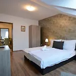 Corner Appartement *